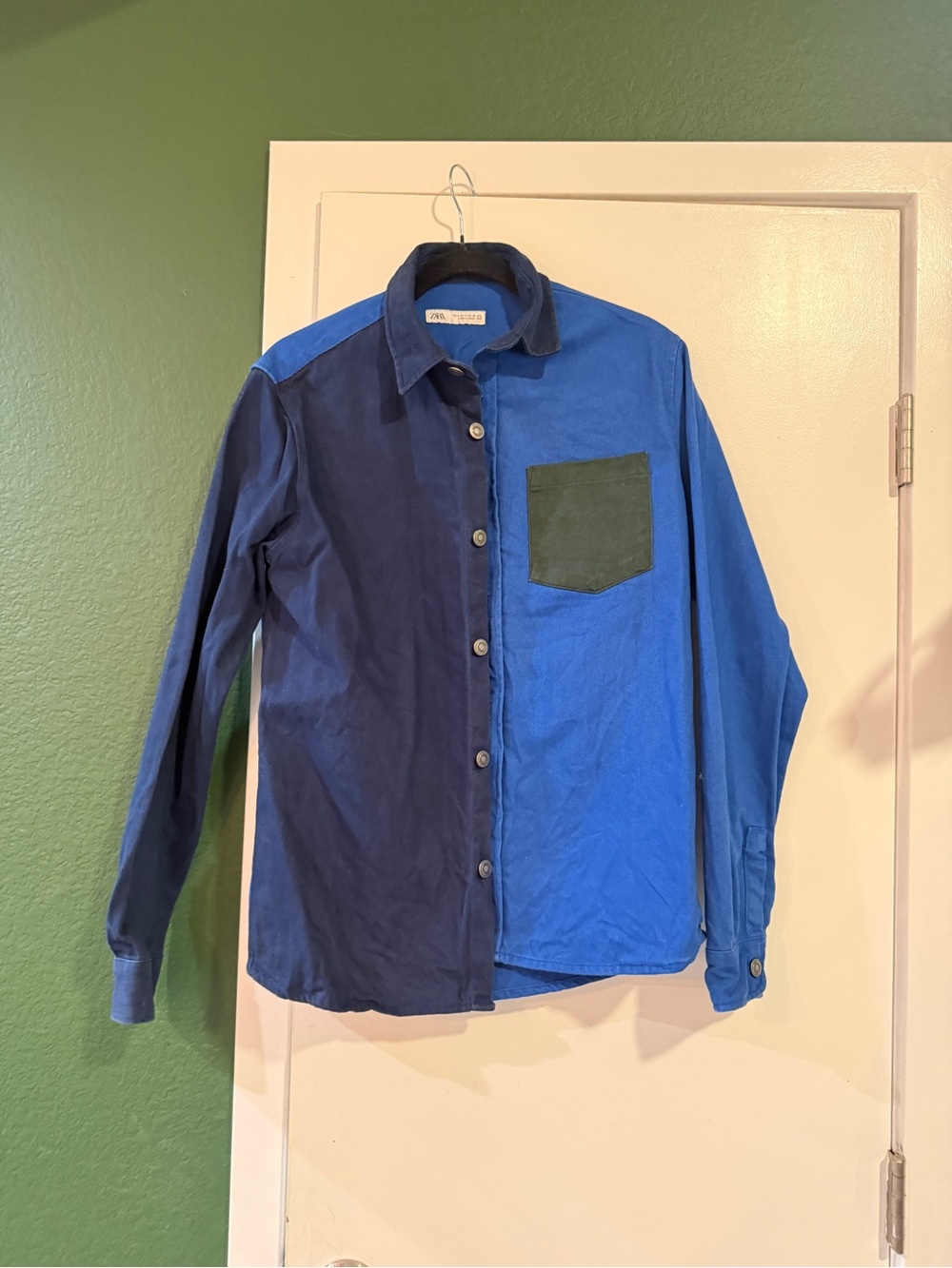 Zara Two-Tone Blue Button-Down Shirt with Olive Pocket